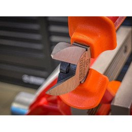 FLUSH CUTTER
